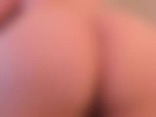 bigt3ti's Live Sex Cam Show
