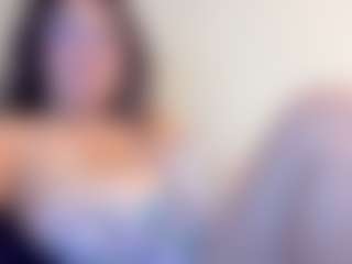 bigt3ti's Live Sex Cam Show