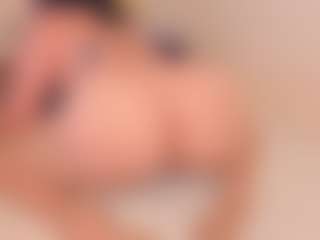 bigt3ti's Live Sex Cam Show