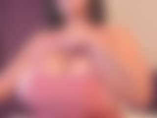 bigt3ti's Live Sex Cam Show