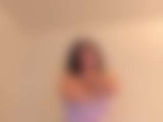bigt3ti's Live Sex Cam Show