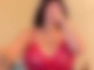 Live cam show with bigt3ti - Spank on Camsoda
