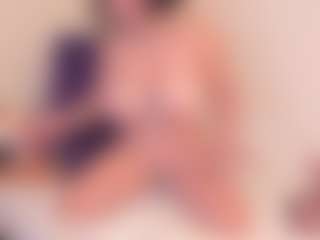 bigt3ti's Live Sex Cam Show