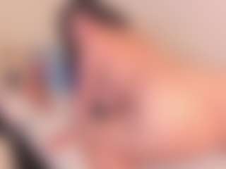 bigt3ti's Live Sex Cam Show