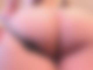 bigt3ti's Live Sex Cam Show