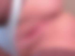 bigt3ti's Live Sex Cam Show