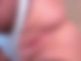 bigt3ti's Live Sex Cam Show