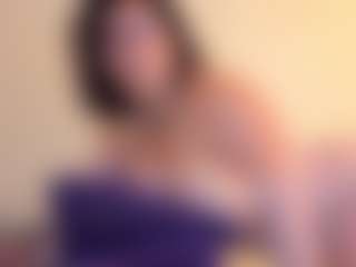 bigt3ti's Live Sex Cam Show