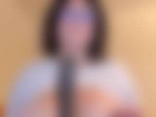 bigt3ti's Live Sex Cam Show