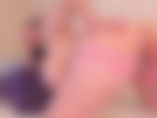 Live cam show with bigt3ti - Lingerie on SmokeAndPoke