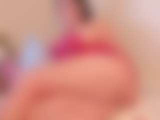 Live cam show with bigt3ti - Flirt on boobsie.com