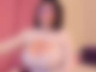 bigt3ti's Live Sex Cam Show