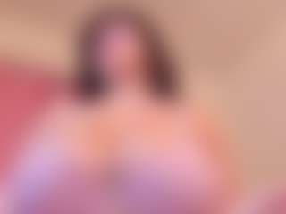 bigt3ti's Live Sex Cam Show