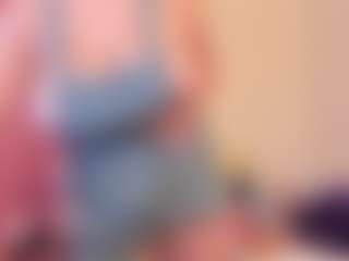 bigt3ti's Live Sex Cam Show