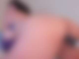 bigt3ti's Live Sex Cam Show