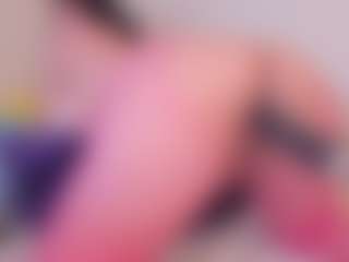 bigt3ti's Live Sex Cam Show