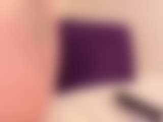 bigt3ti's Live Sex Cam Show