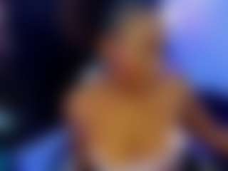 Live cam show with Camila Levis - Black Lush on friskycurves.com