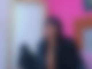Live cam show with Emily - Amateur on Fapmatic.com | colombia