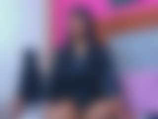 Live cam show with Emily - Hairy Pussy on Fit Hotties