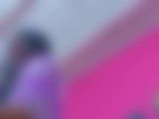 Live cam show with Emily - Ohmibod on livesexfox.com