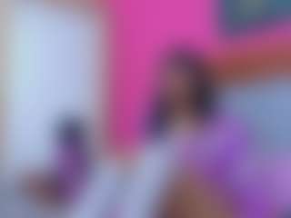 Live cam show with Emily - Shaved Pussy on Milf Play | colombia