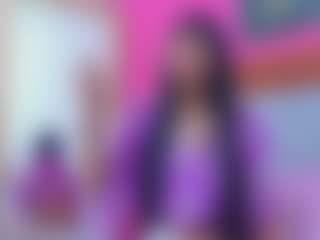 Live cam show with Emily - MILF on alttransgirls