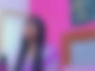 Live cam show with Emily - Petite on CamSodaAdn | colombia
