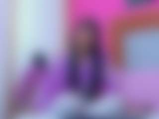Live cam show with Emily - Teen (18+) on Latina Girls | colombia