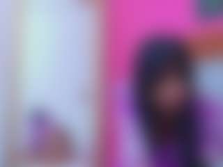 Live cam show with Emily - Ebony on Camming Site | colombia
