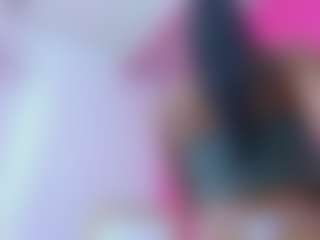 Live cam show with Emily - Cosplay on Camsoda