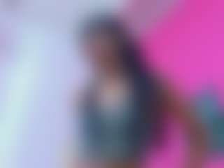 Live cam show with Emily - Ebony on Latina Girls | colombia