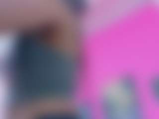 Live cam show with Emily - Teen (18+) on Cam Slut
