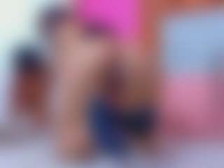 Live cam show with Emily - Asian on UwU Esports | colombia
