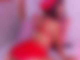 Live cam show with Emily - Ebony MILF on SinfulBabes