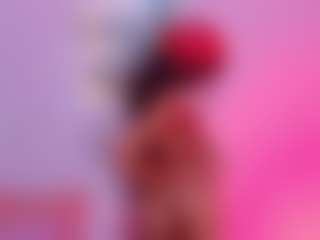 Live cam show with Emily - Asian MILF on Dolls Live