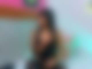 Live cam show with Emily - Asian Petite on Camsoda