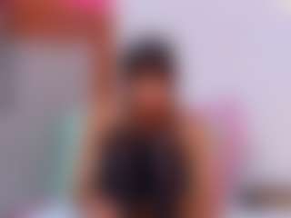 Live cam show with Emily - Asian Teen (18+) on live18s.com