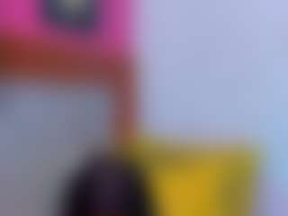 Live cam show with Emily - Lesbian on camtv