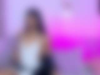 Live cam show with Emily - Ebony on xplaylive.com | colombia