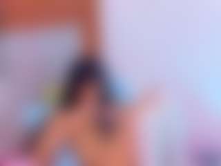 Live cam show with Emily - Cosplay Curvy on Camsoda
