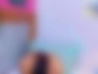 Live cam show with Emily - Asian Teen (18+) on googirlz
