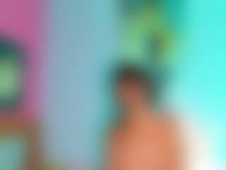 Live cam show with Emily - Ebony MILF on Dolls Live