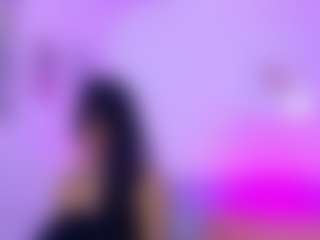 Live cam show with Emily - Latina MILF on Gym Cam Girls | colombia