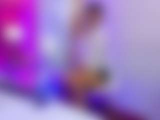 Live cam show with Emily - Hairy Pussy Teen (18+) on Camsoda