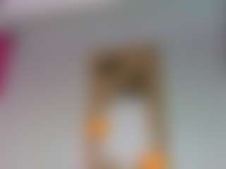 Live cam show with Emily - Asian Teen (18+) on Fling VIP Chat