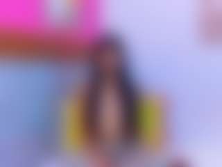 Live cam show with Emily - Pornstar Asian on AdultVida.com