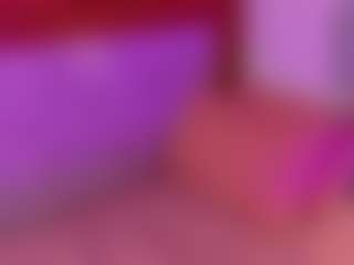 Live cam show with Emily - Ebony on SpankPalCams | colombia