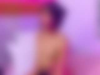 Live cam show with Emily - Cosplay MILF on xxxlivecams.org