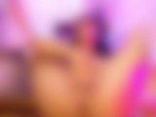 Live cam show with Emily - College MILF on slutload